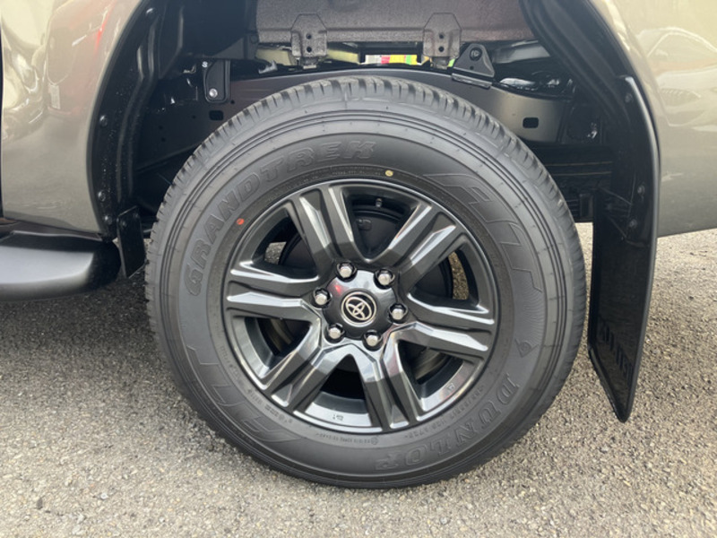 HILUX