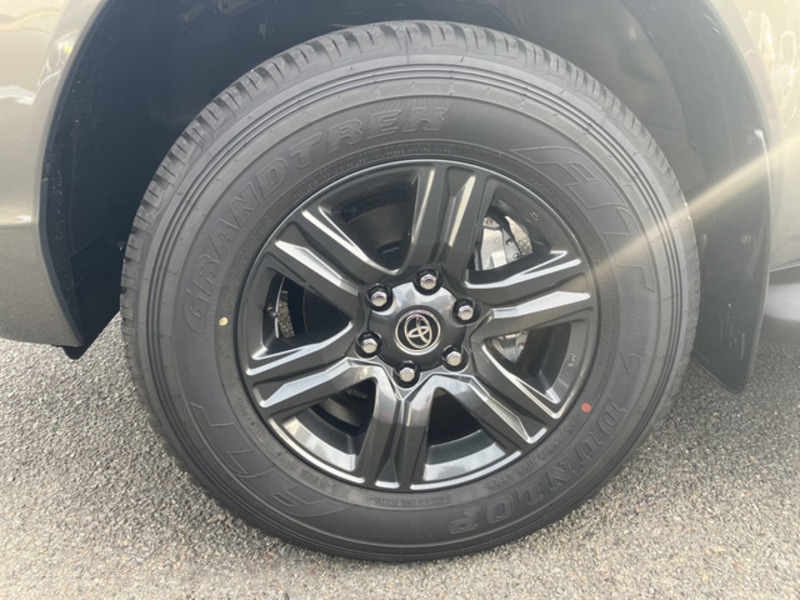 HILUX