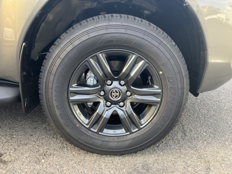 HILUX