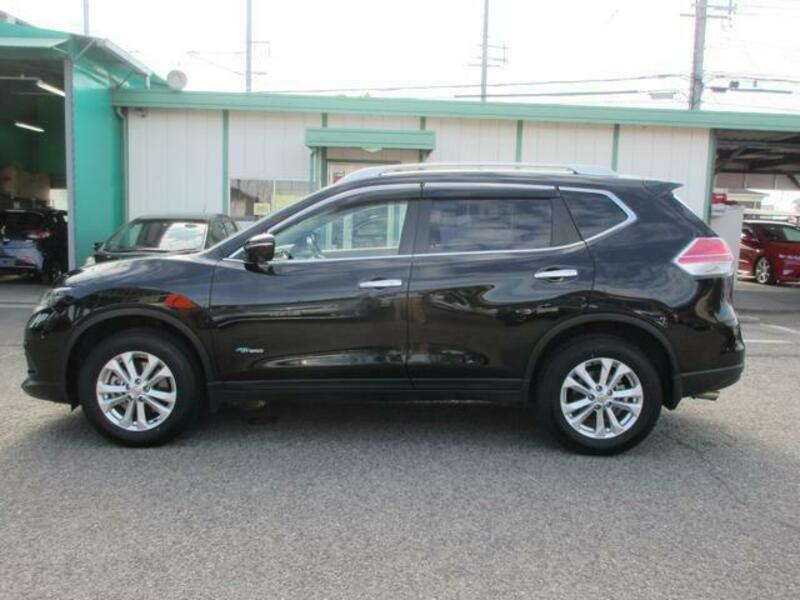 X-TRAIL-3