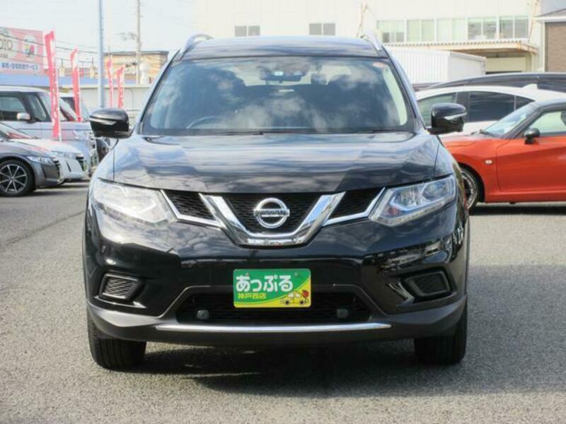 X-TRAIL-1