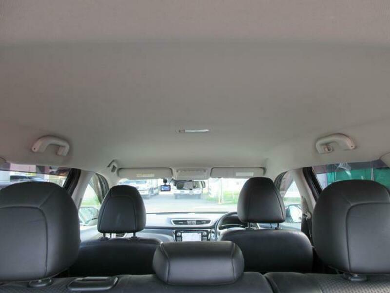 X-TRAIL-10