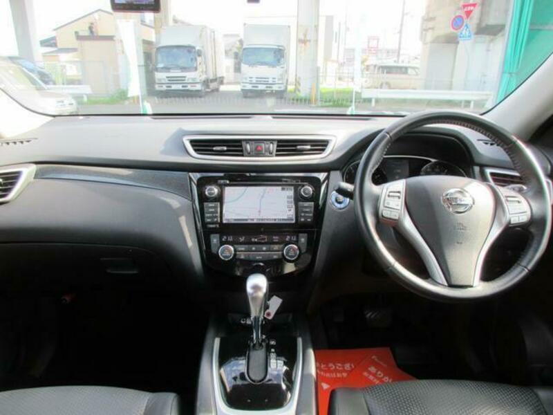 X-TRAIL-13
