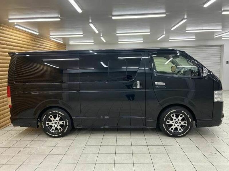 HIACE