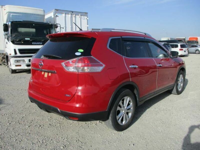 X-TRAIL-4