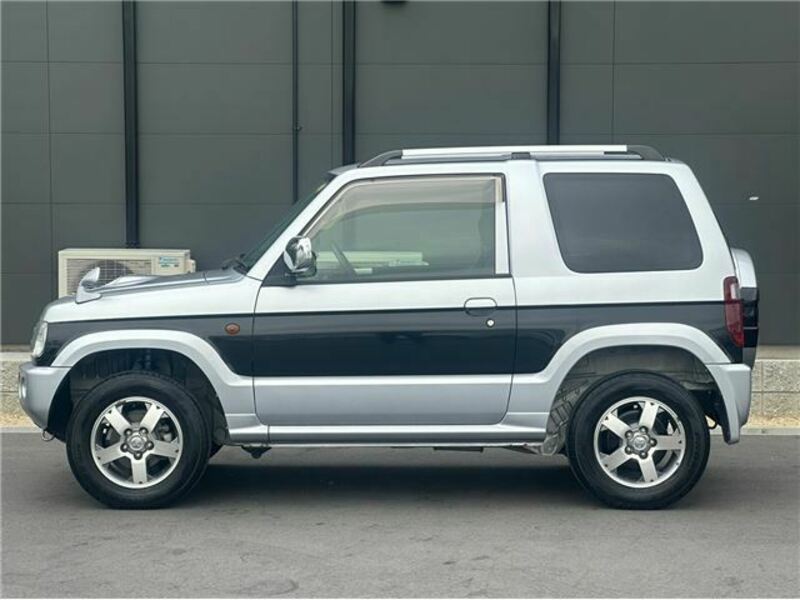 PAJERO MINI