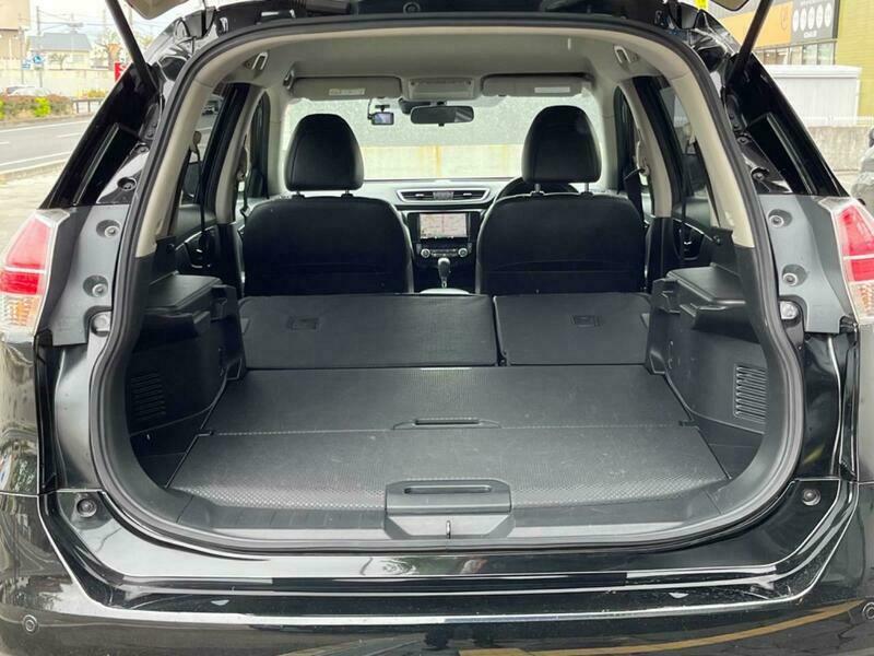 X-TRAIL-37