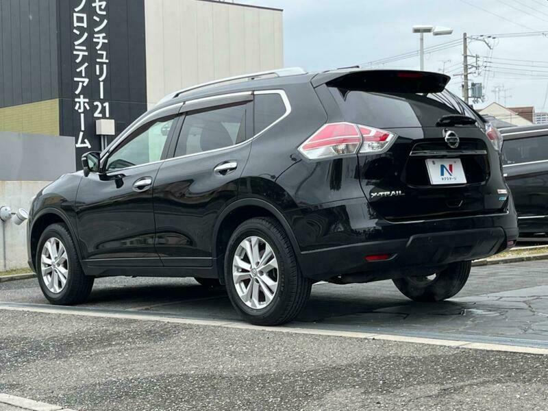 X-TRAIL-32