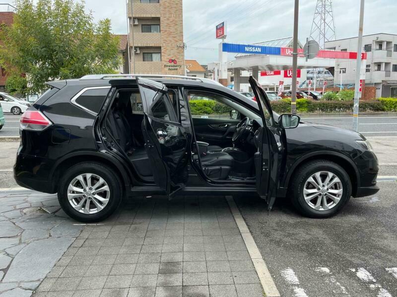 X-TRAIL-59