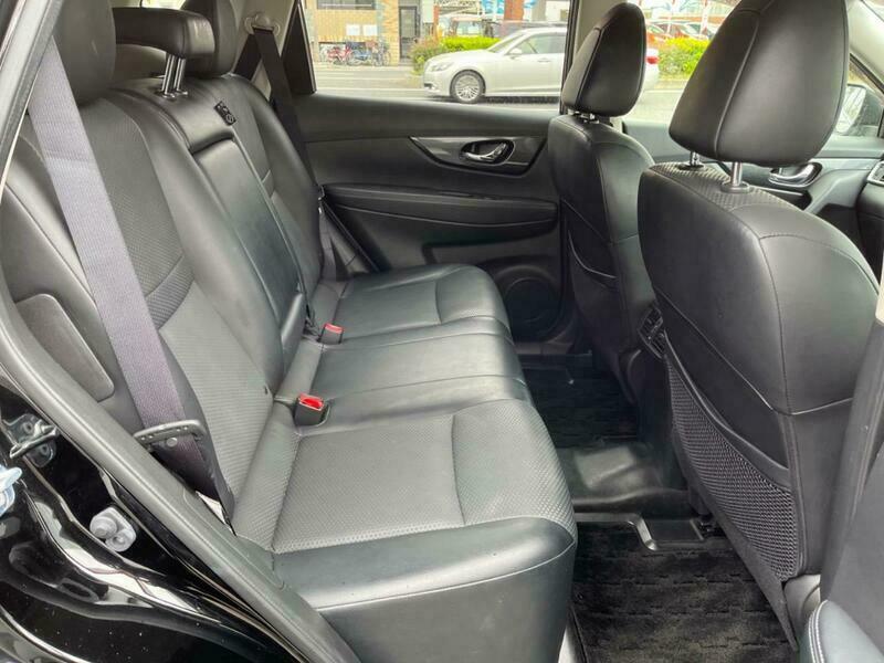 X-TRAIL-61