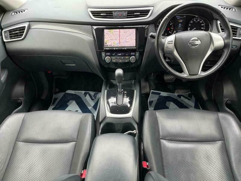 X-TRAIL-27