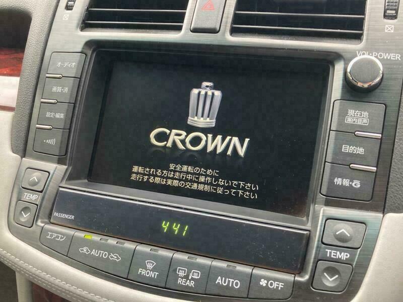 CROWN