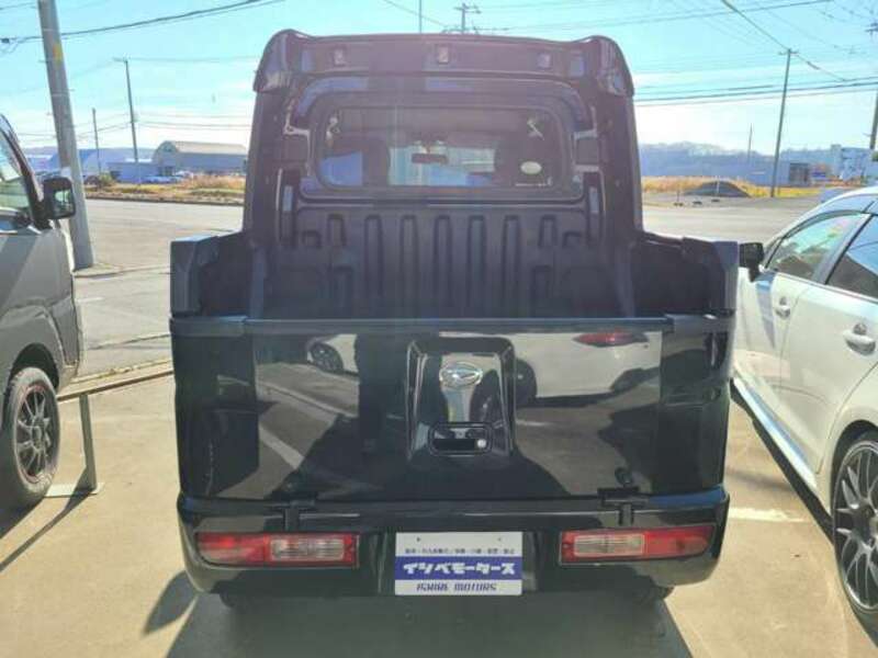 HIJET VAN