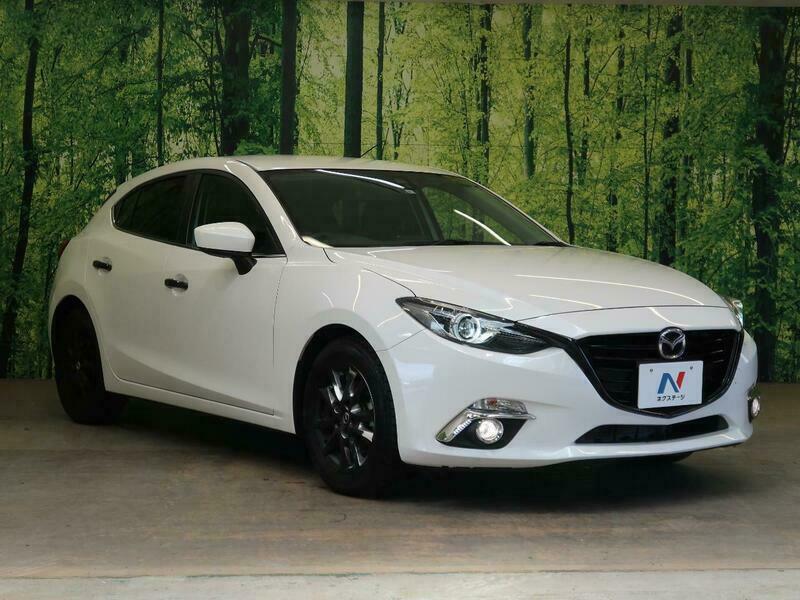 Axela Sport