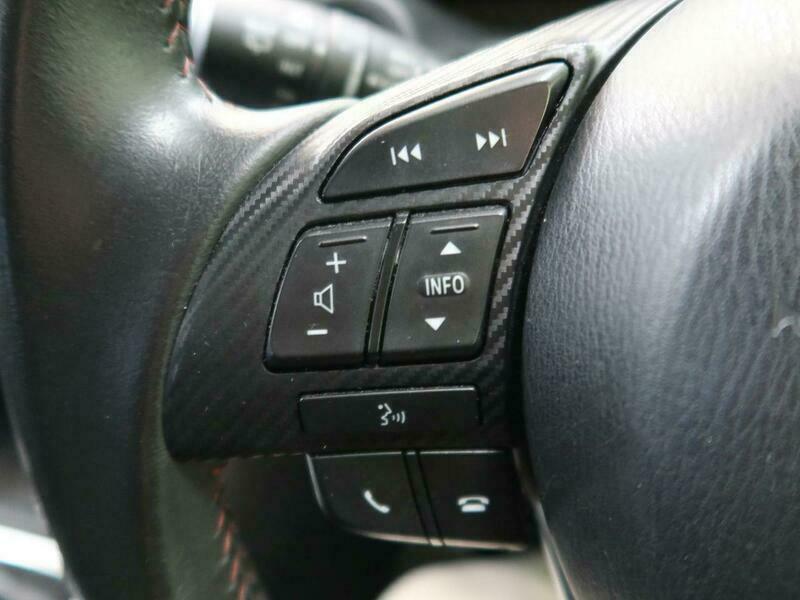 Axela Sport