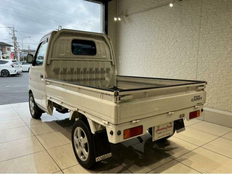 CARRY TRUCK