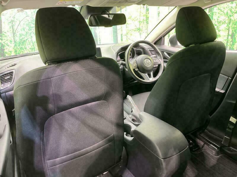 Axela Sport