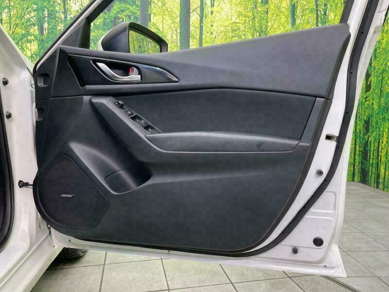 Axela Sport