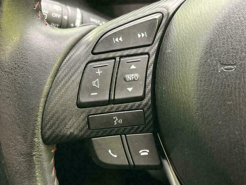 Axela Sport
