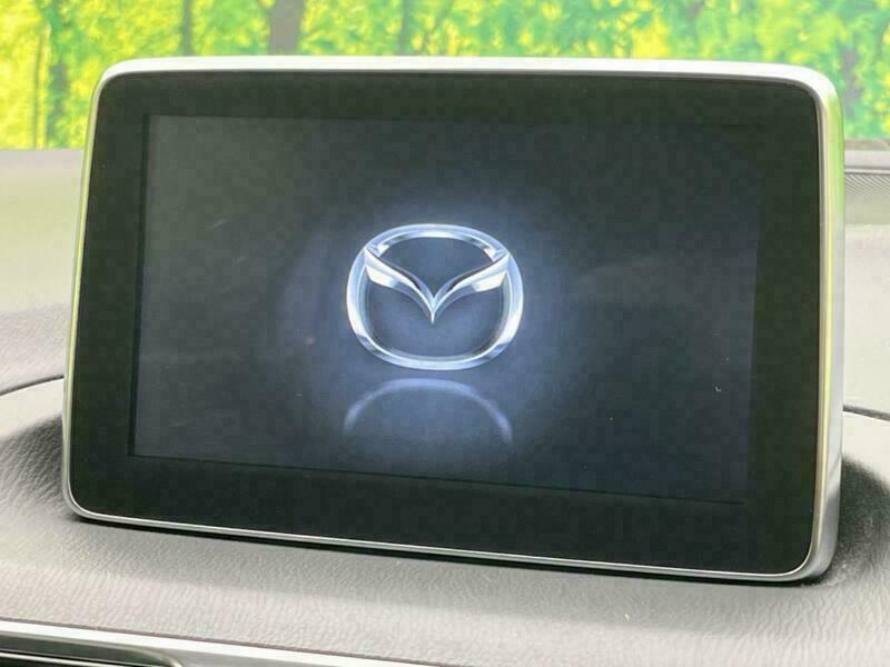 Axela Sport