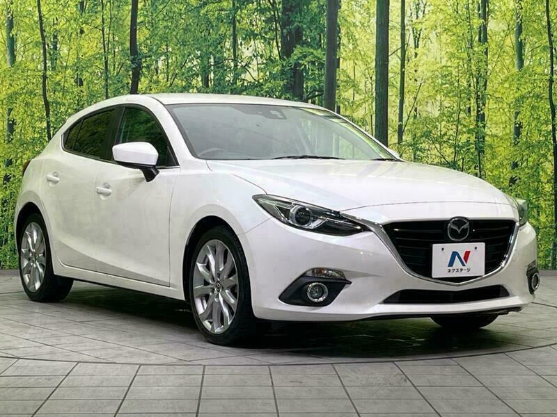 Axela Sport