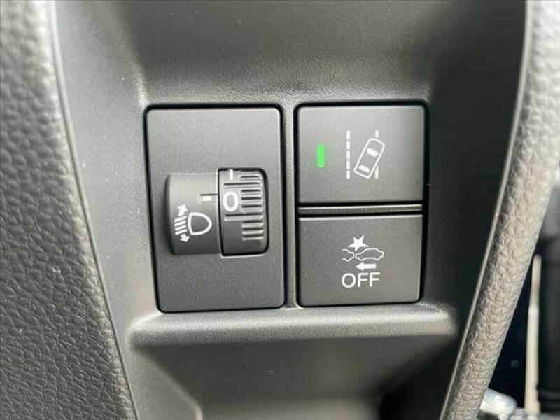 N-VAN