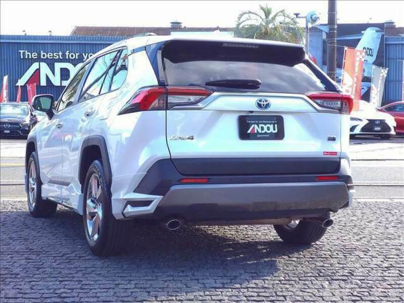 RAV4