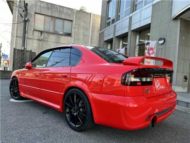 LEGACY B4