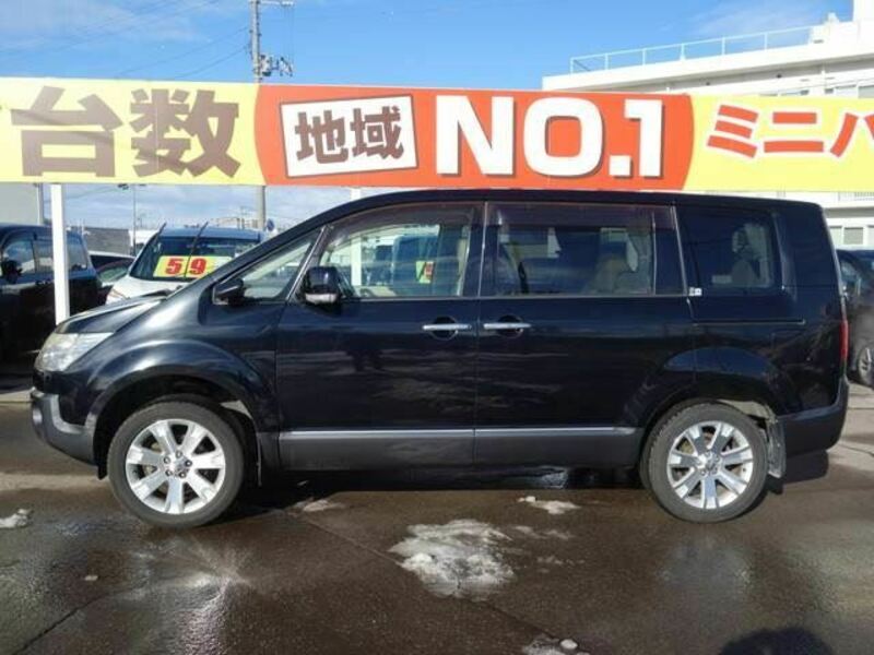 DELICA D5
