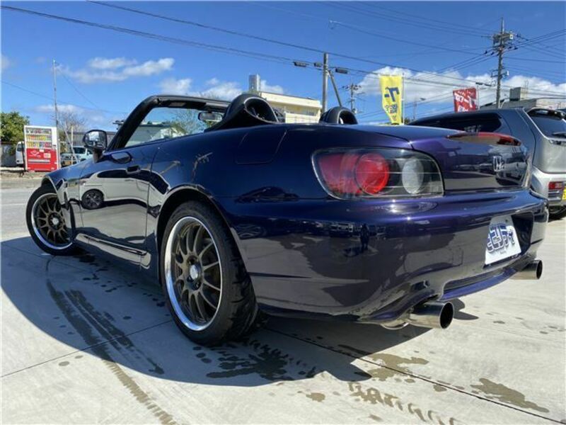 S2000