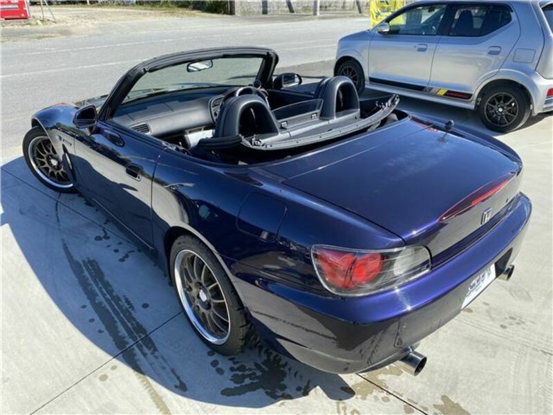 S2000