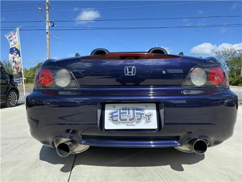 S2000