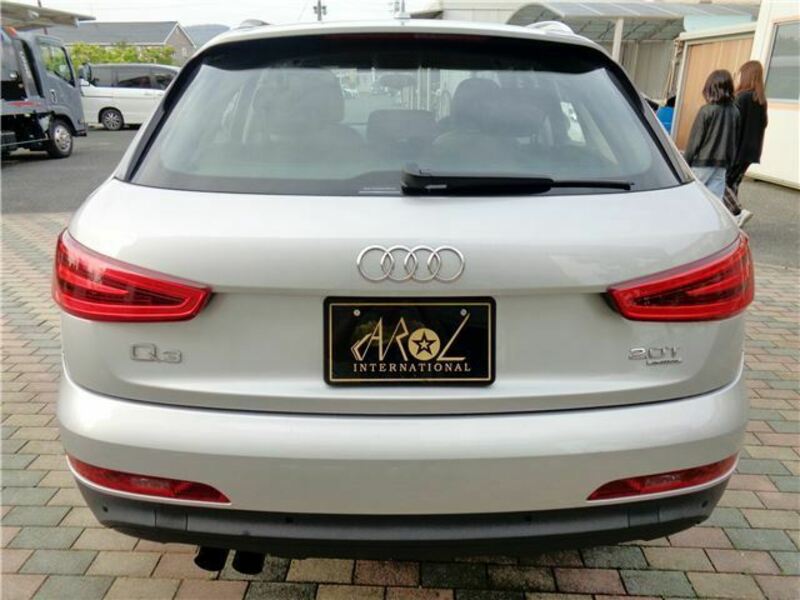 Q3