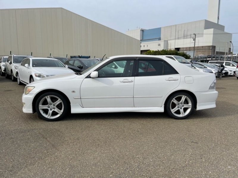 ALTEZZA