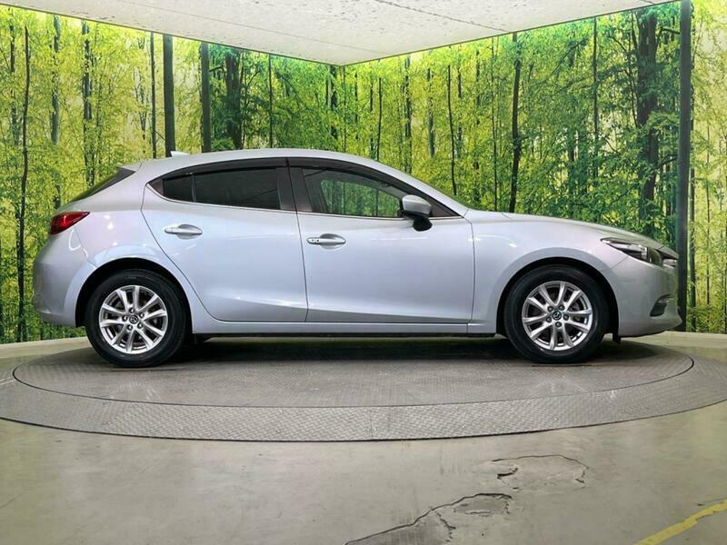 Axela Sport