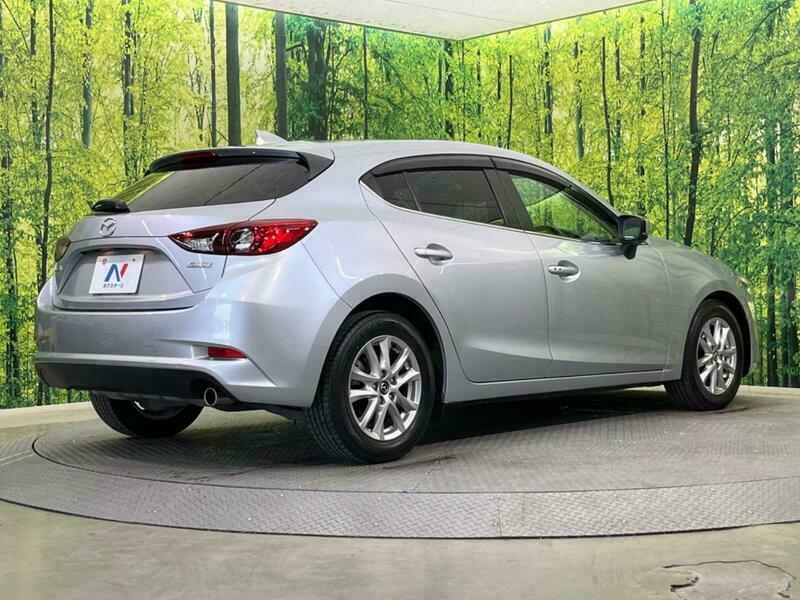 Axela Sport