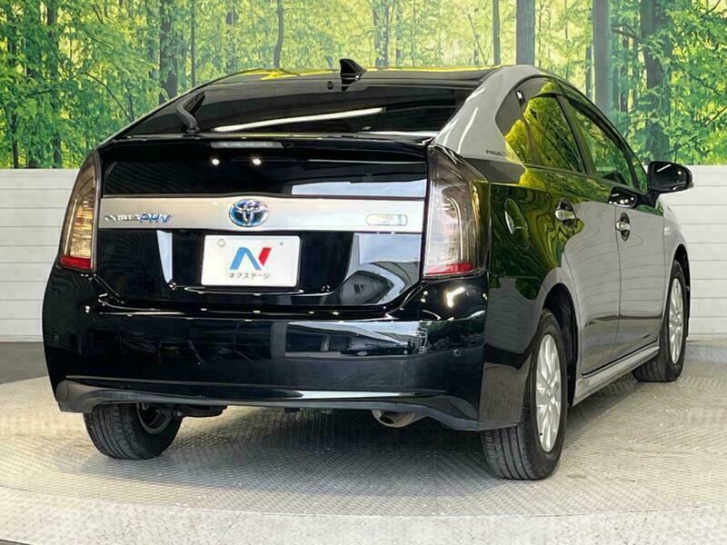 PRIUS PHV