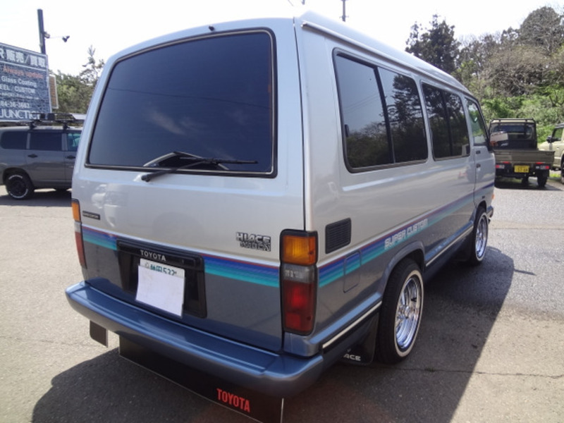 HIACE