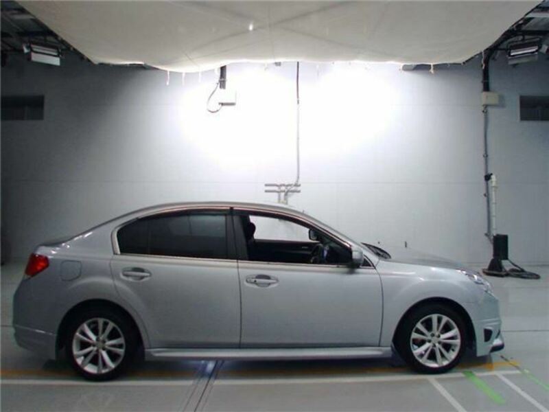 LEGACY B4-2