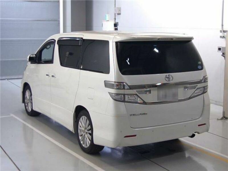 VELLFIRE