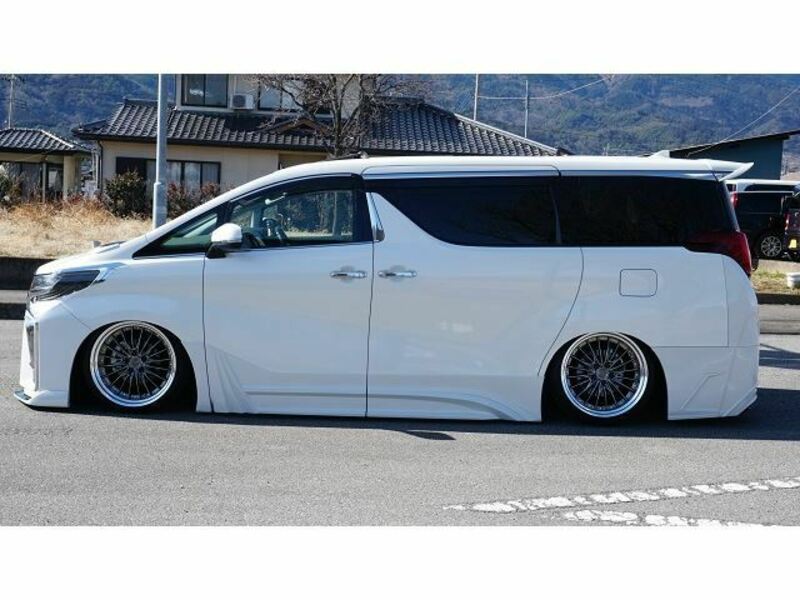 ALPHARD-5