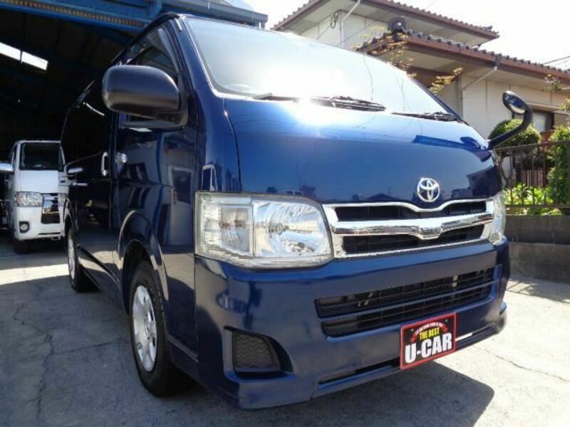 HIACE VAN-1