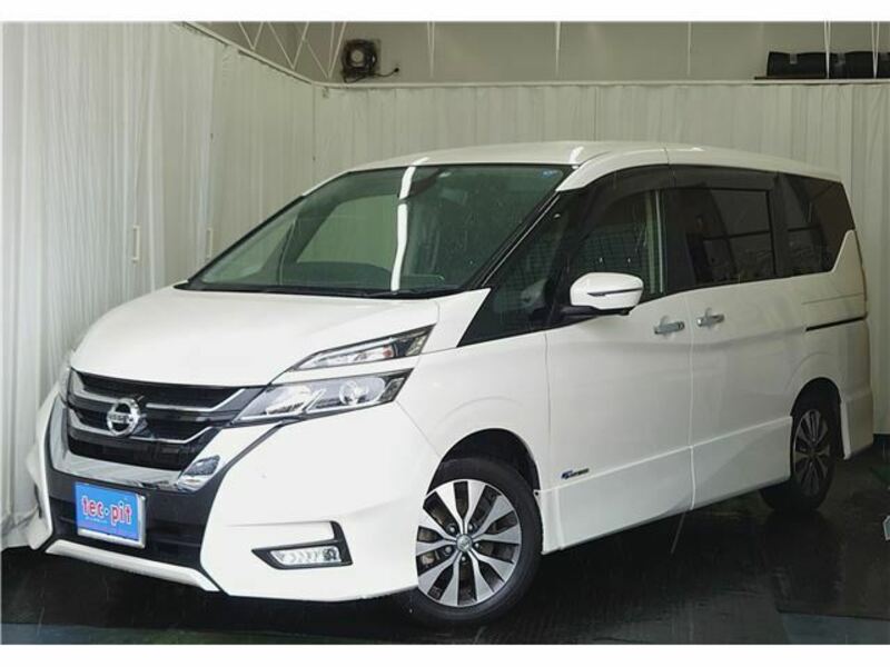 nissan serena 2017 price