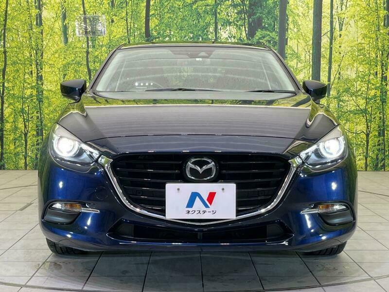 Axela Sport