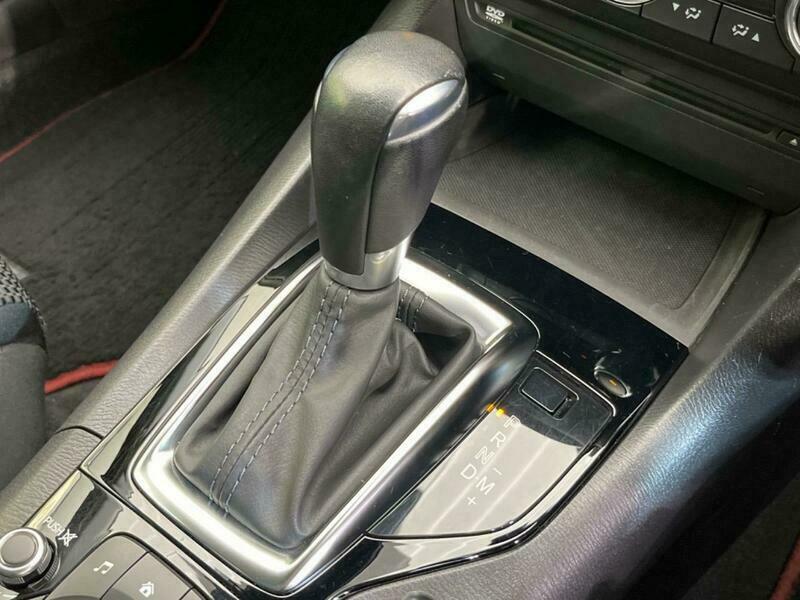 Axela Sport