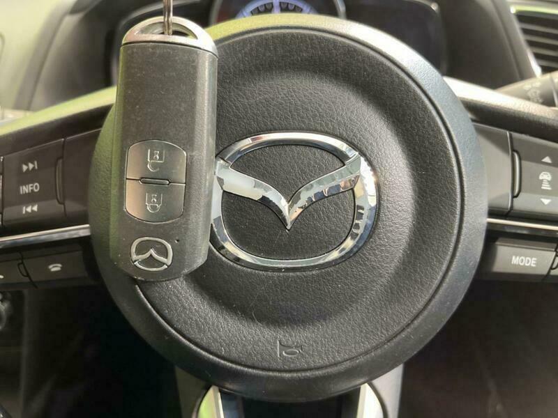 Axela Sport