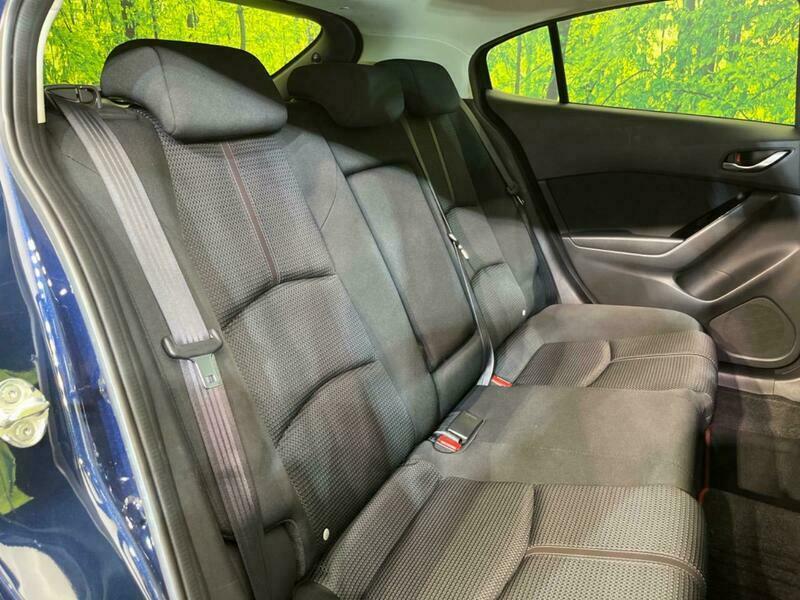 Axela Sport