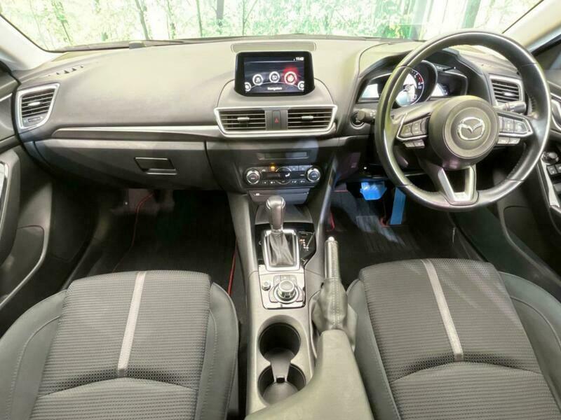 Axela Sport