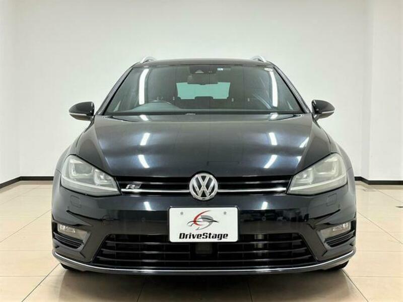 GOLF VARIANT