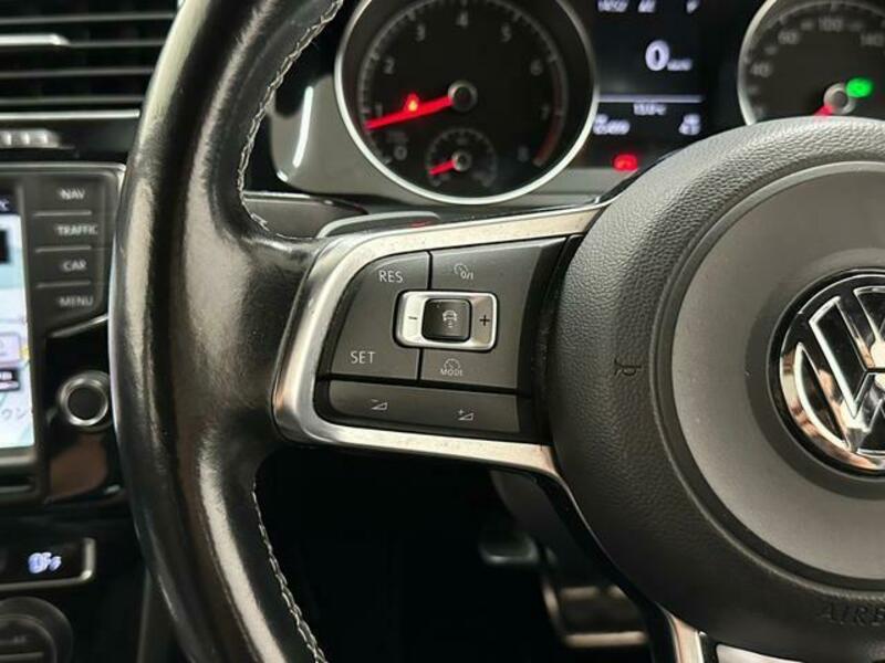 GOLF VARIANT